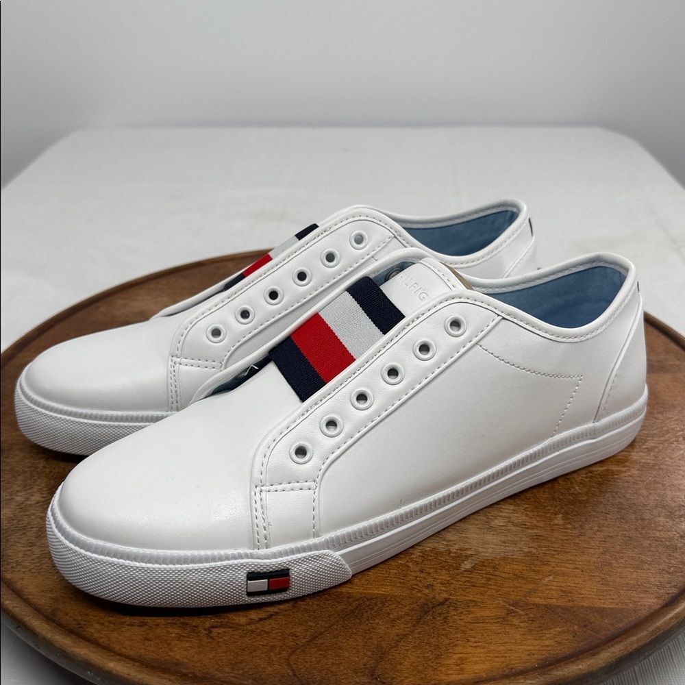 Tommy Hilfiger Shoes Wm 10 M TWAnni White Faux Leather Slip On Sneakers